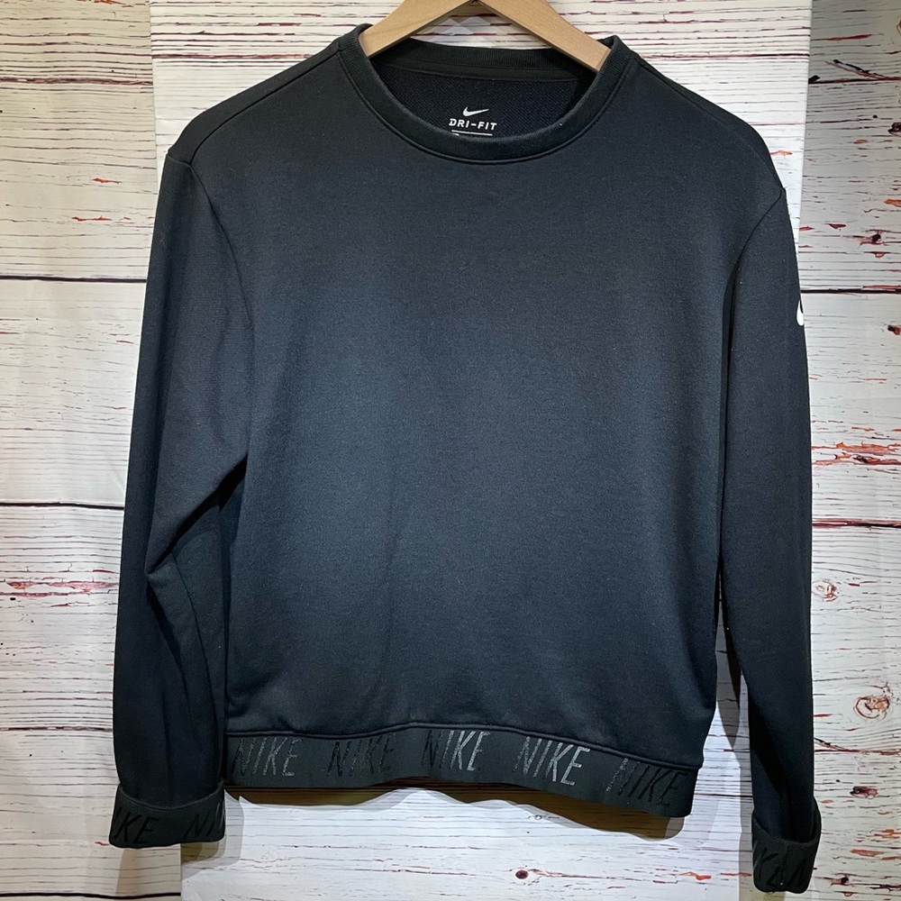 Nike Dri-Fit Women's Black Crewneck Pullover with Pockets - size XS